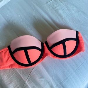 Victoria's secret swim wear top size 34B